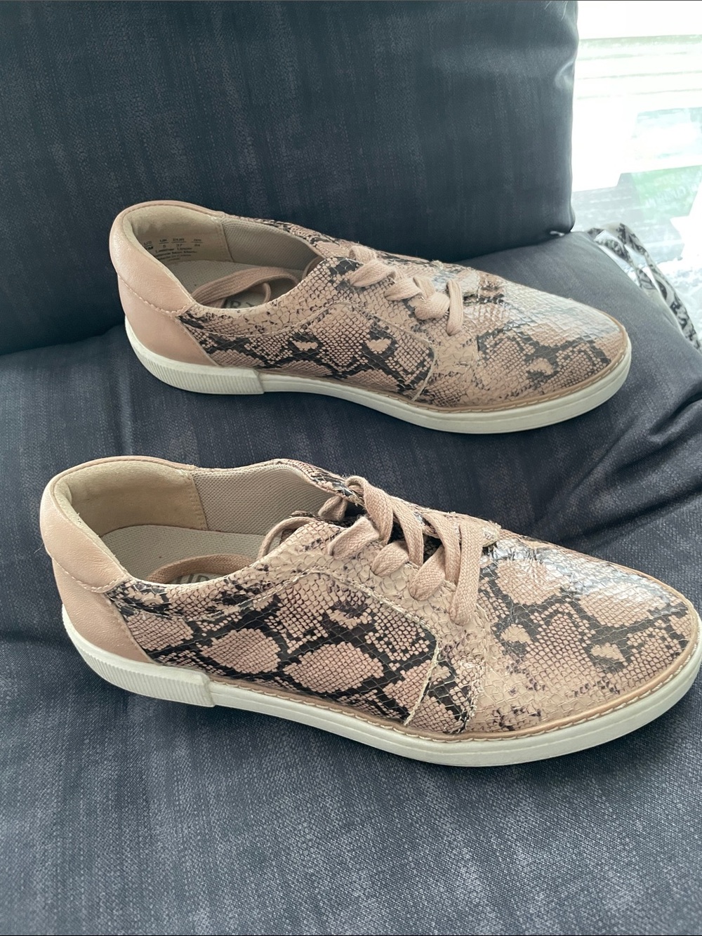 Naturalizer Leather Pink Snake-Print Lace-Up Sneakers
